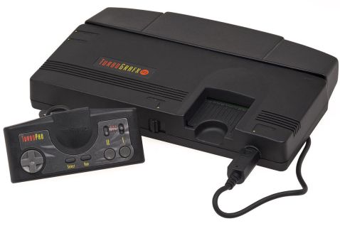 1280px-TurboGrafx16-Console-Set.0.0